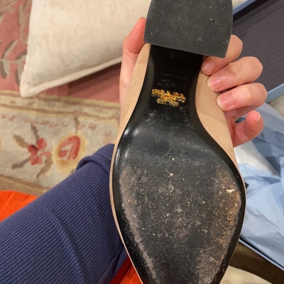 Prada / Calzature Donna suede v cut block heel mule in nude natural 6 36 - Picture 4 of 5